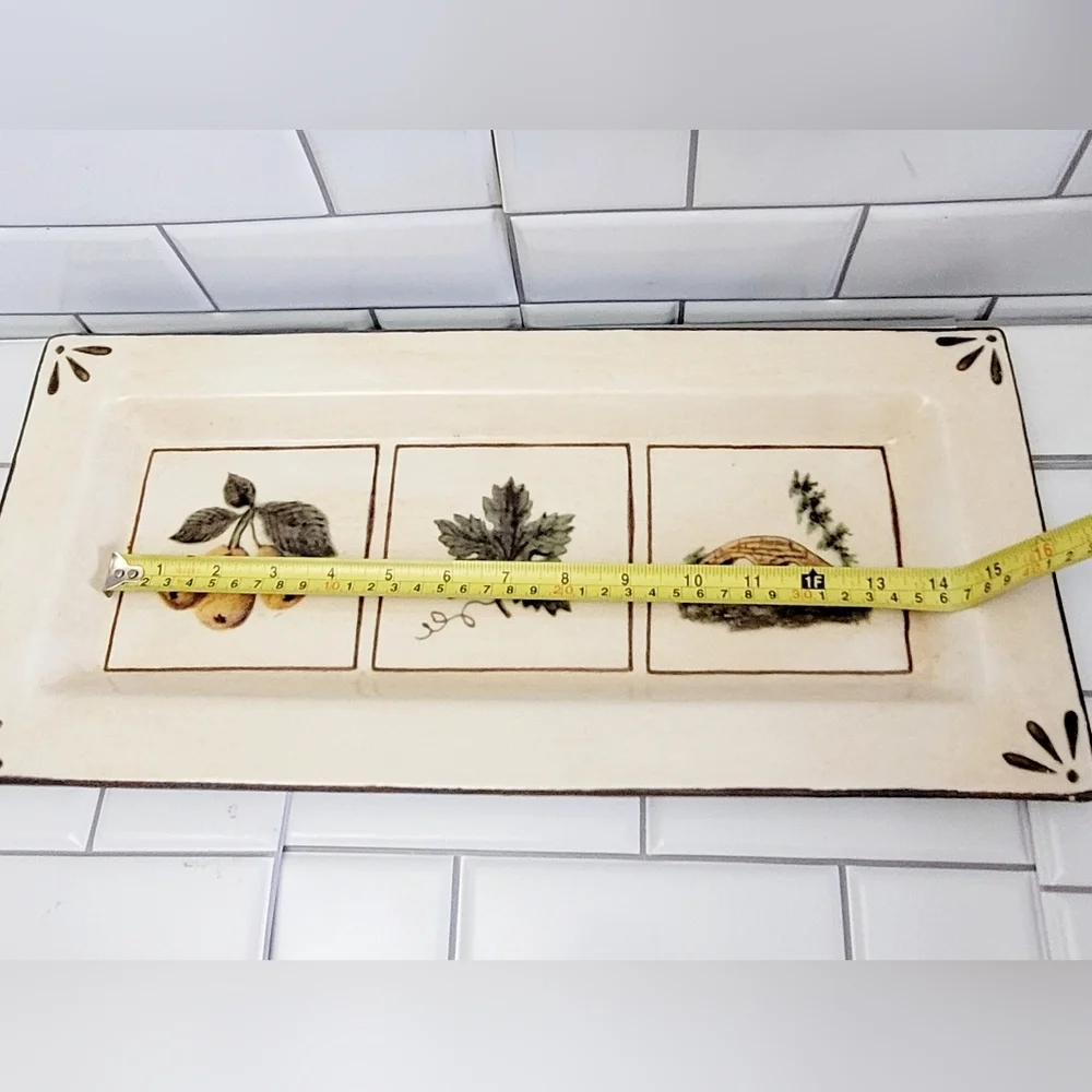 WILLIAMS-SONOMA Made in Italy Large Rectangular Ceramic Tray Graphic Print Detai